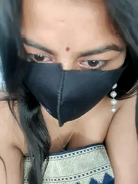 hot8178: онлайн-секс-чат