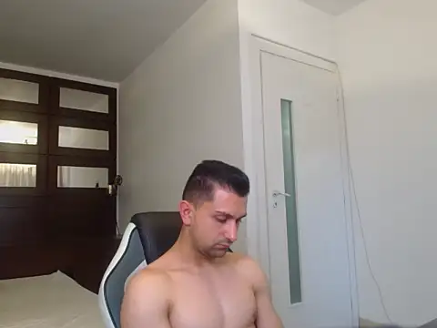 BryceReign: απευθείας συνομιλία ΧΧΧ