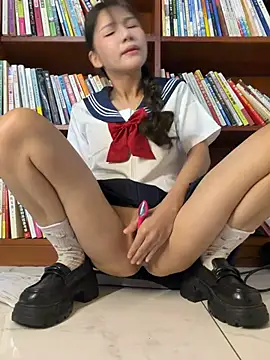 Fire-18 Live XXX Chat