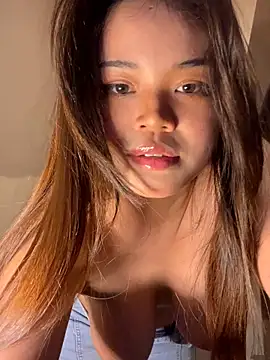 Toffee-00 Chat XXX live