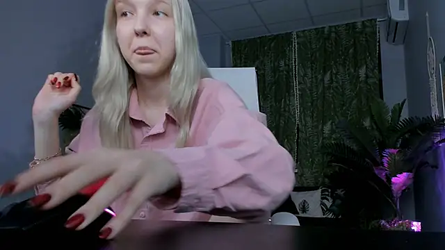 MaoqiBeverly Live XXX-Chat