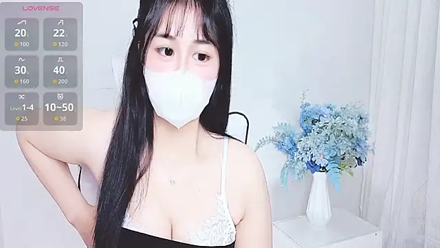 Crystal_Lea élő XXX-chatje