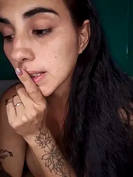 kariciasecreta's Webcam Show