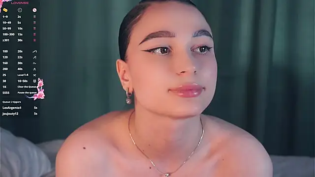 ZofiaSoshnik 现场XXX聊天