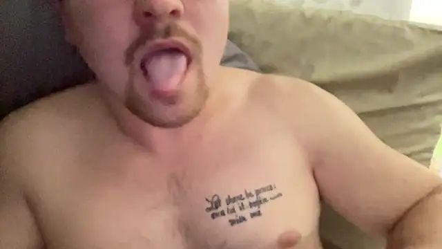 BigBoyBlue: διαδικτυακό σόου στην κάμερα