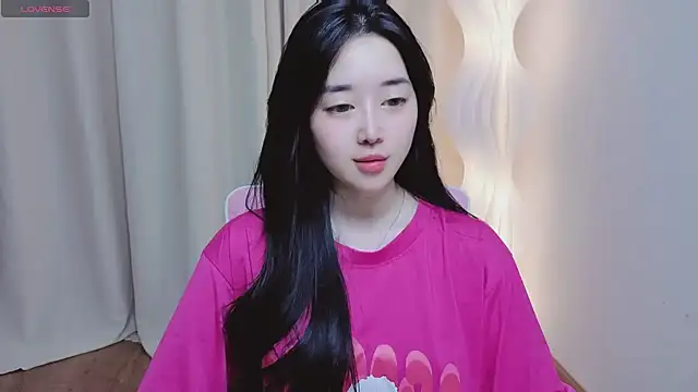 Miu-999 在線直播表演