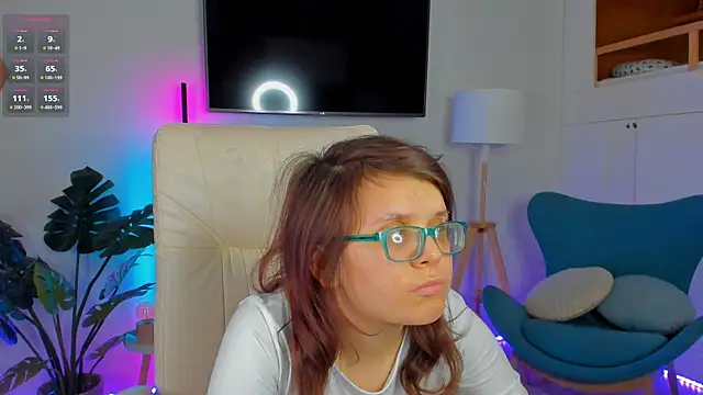 Ariell_Mini Chat XXX in diretta