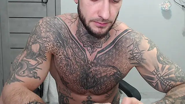 maxi_foxxx: απευθείας συνομιλία ΧΧΧ