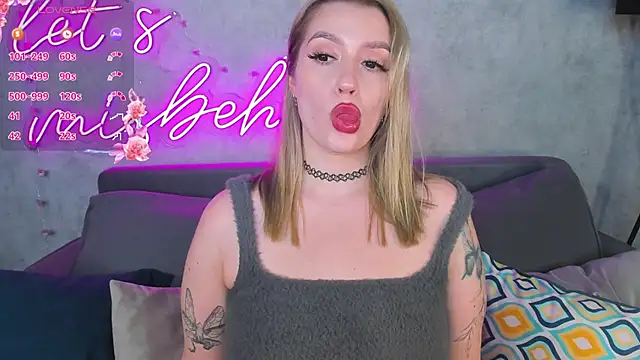 Viickie_Nelsson 现场XXX聊天