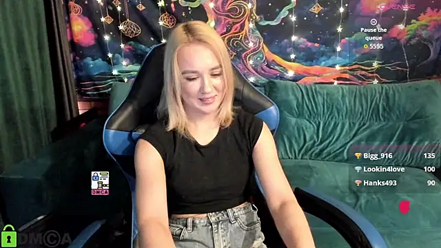 Show de CrystalGirl99 na webcam