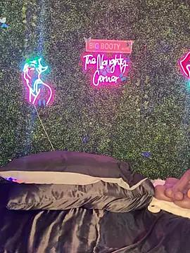 แชท XXX สดของ RenaThickAss