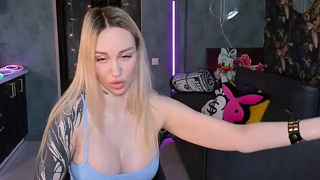 Chat XXX en directo de Blckmirrorr