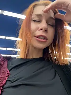 RosieSecret élő XXX-chatje