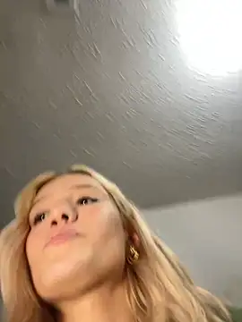 kaci_brooke's Webcam Show