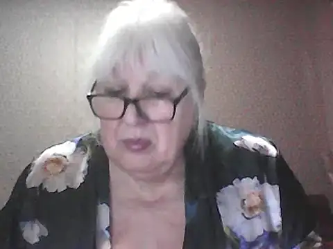 Chat +18 de Alexia64231 ao vivo