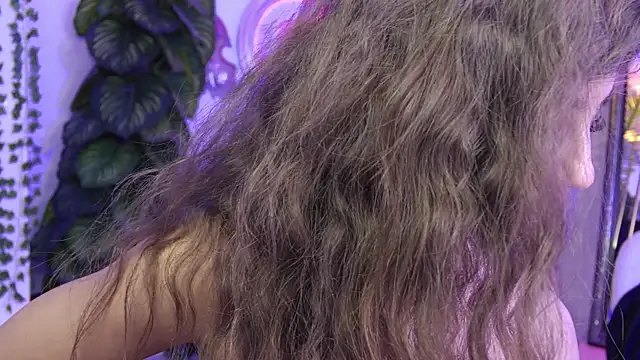 Show modela AnnastasiaJune na web-kameri