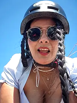 bellapaty 现场XXX聊天