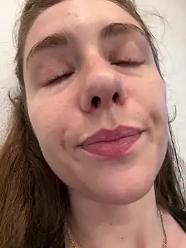 MariiD live XXX chat