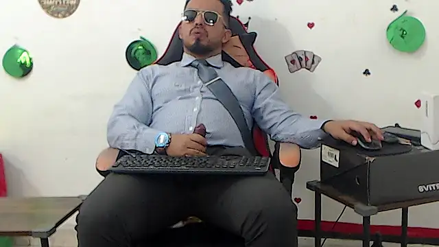 KalethBigDick – Kamerová šou