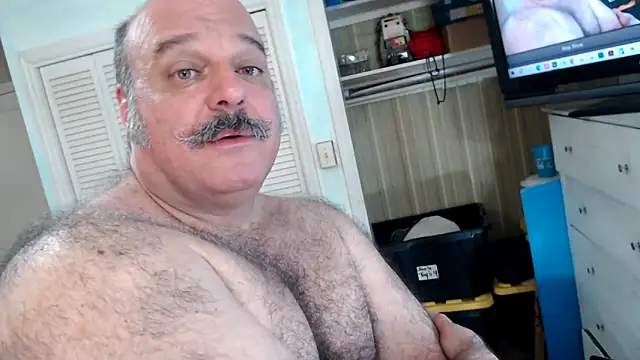 bullmusclejoe Show in webcam