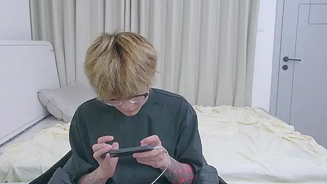 Sembang XXX Secara Langsung KK-cuteboy