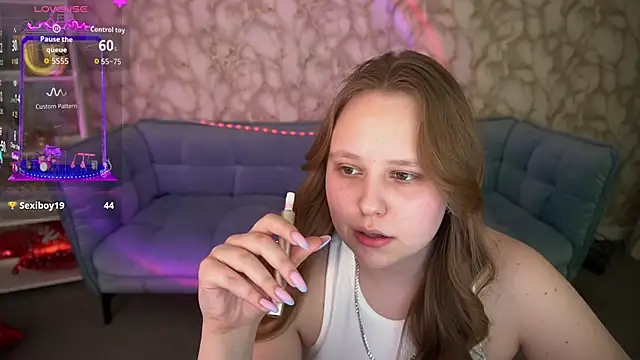 CrystallPaws' Live XXX Chat