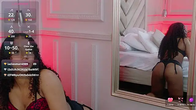 Chloe-Rose-'s Live XXX Chat