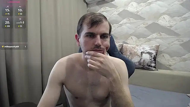 SerzhKorol1 网络视讯表演