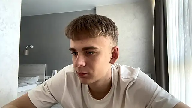 SoloFury Webcam Show