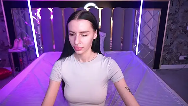 Snow_WhiteeeX's Live XXX Chat