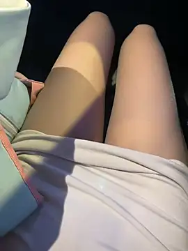 Онлайн чат XXX littleqiu