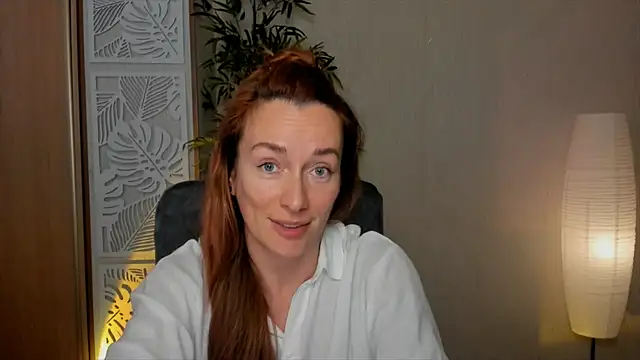 RebeccaMartinez Chat XXX in diretta