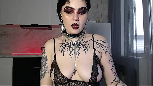 IntrigueYourDayのライブXXXチャット