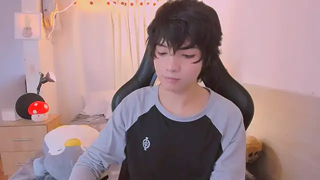 Chat +18 de Sweet_Allan ao vivo