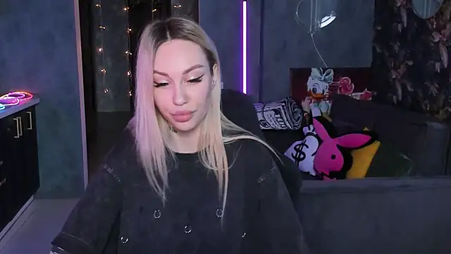 Chatroom XXX en direct de Blckmirrorr