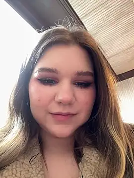 PumaShyXDのライブXXXチャット