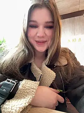 PumaShyXDn Webbikameraesitys