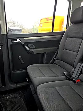 Zeefy webkamerás műsora