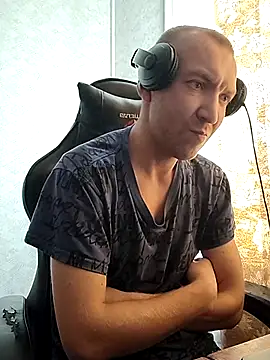 Pertunjukan Kamera Web _uncle_Mitya-43_