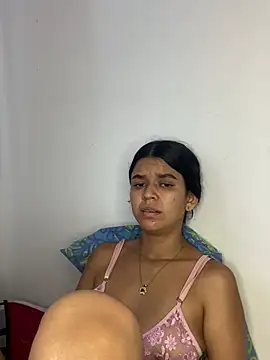 Nia_Roswell Live XXX-Chat