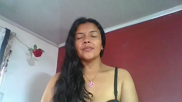 DianaOchoa_: απευθείας συνομιλία ΧΧΧ