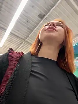 RosieSecret's Live XXX Chat