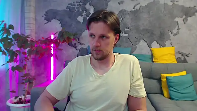 Chatroom XXX en direct de VikingChrisss