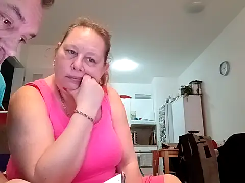 Jahudka47's Live XXX Chat