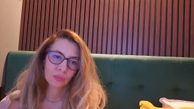 Chat XXX en directo de SukyGirl