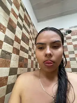 แชท XXX สดของ Emma_Revees