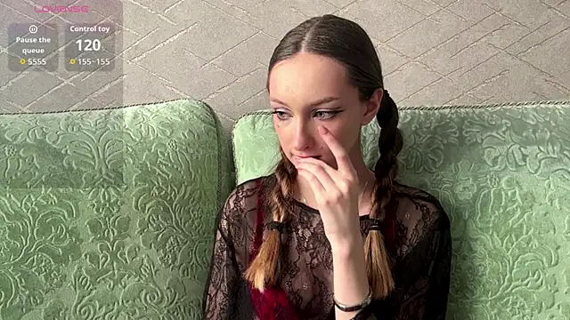 BeeutyLady53 Live XXX-chat