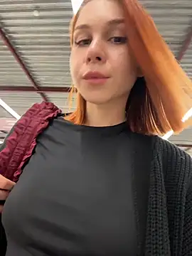 RosieSecret's Live XXX Chat