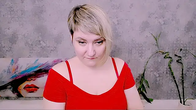 Djullia's Live XXX Chat