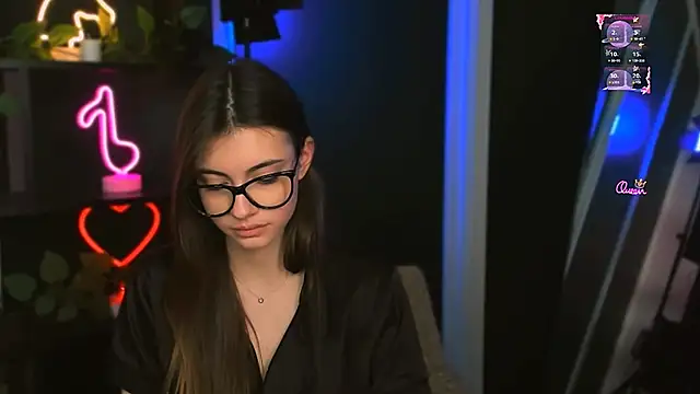 mia_bamby1's Live XXX Chat